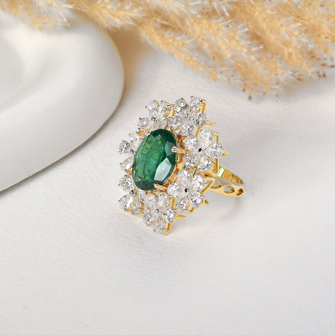 Verdant Glow Lab-Grown Diamond Ring