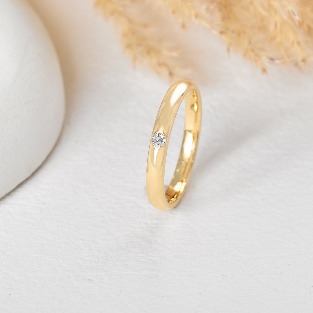 Classic Bezel-Set Diamond Gold Band