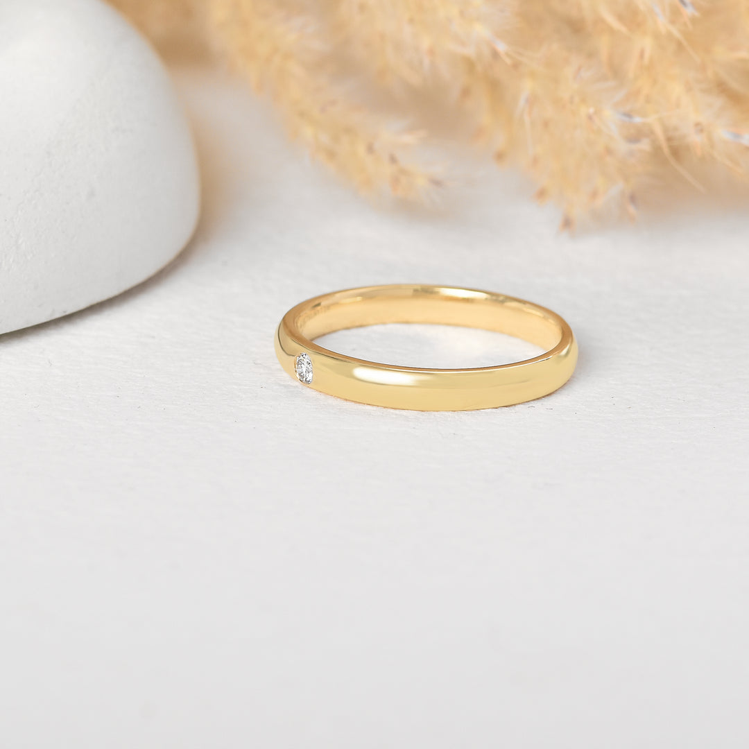 Classic Bezel-Set Diamond Gold Band