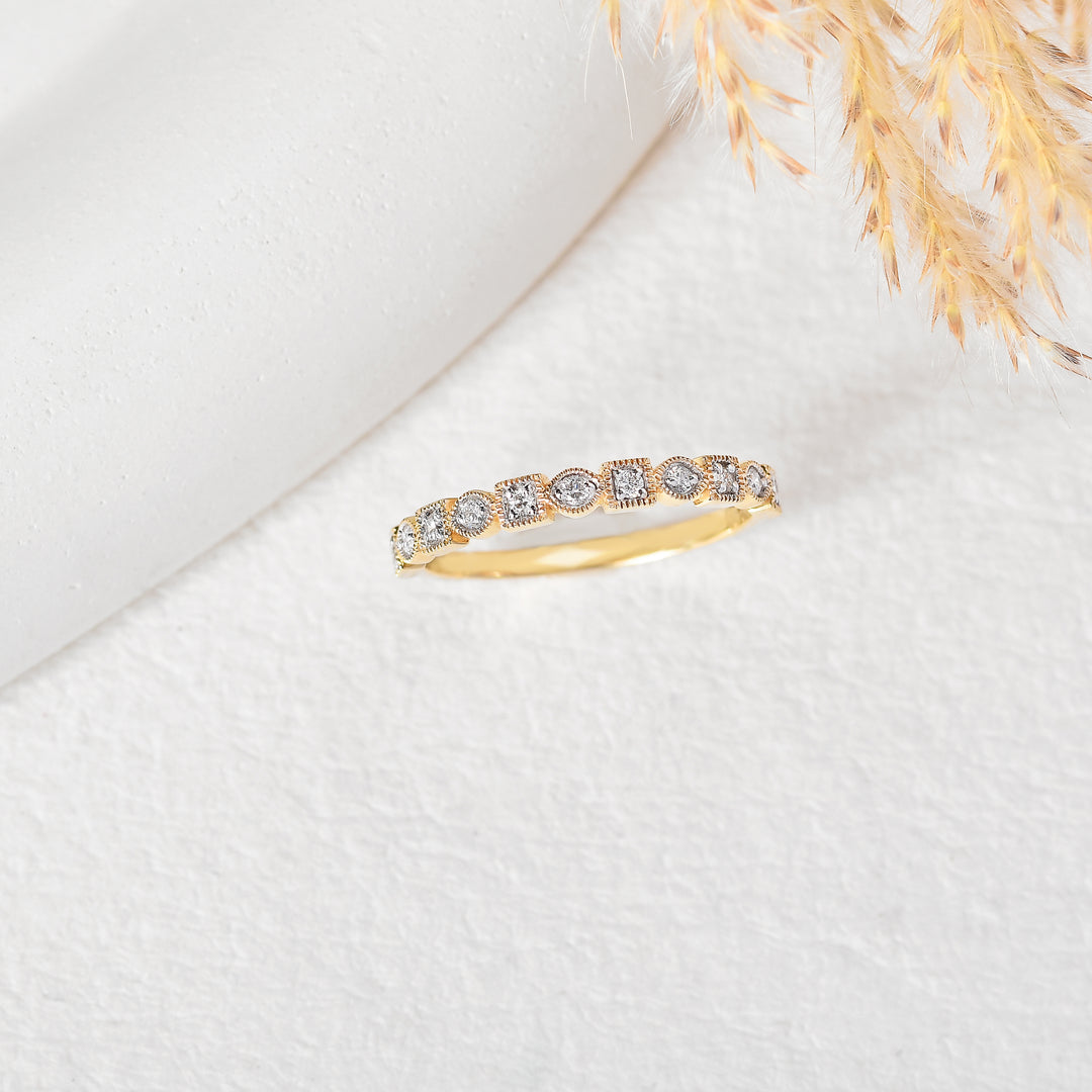 Milgrain Bezel Lab Grown Diamond Ring in Yellow Gold