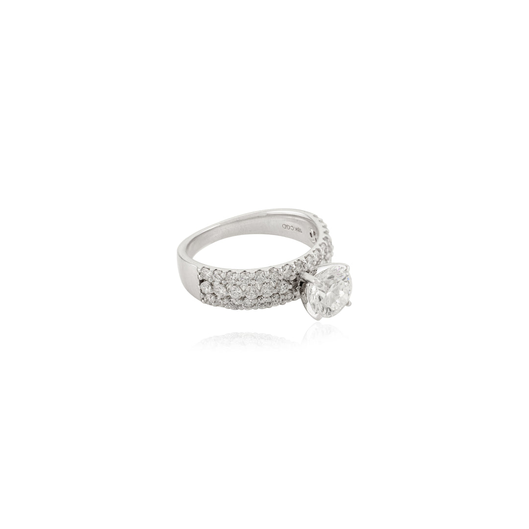 Dazzling diamond solitaire Engagement Ring
