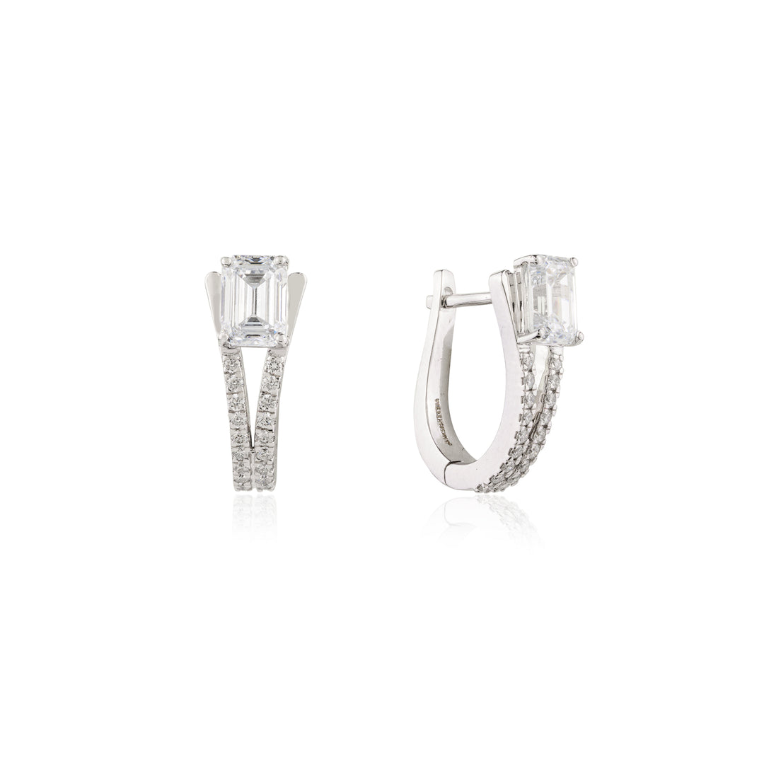 Flaunting Emerald Earclips