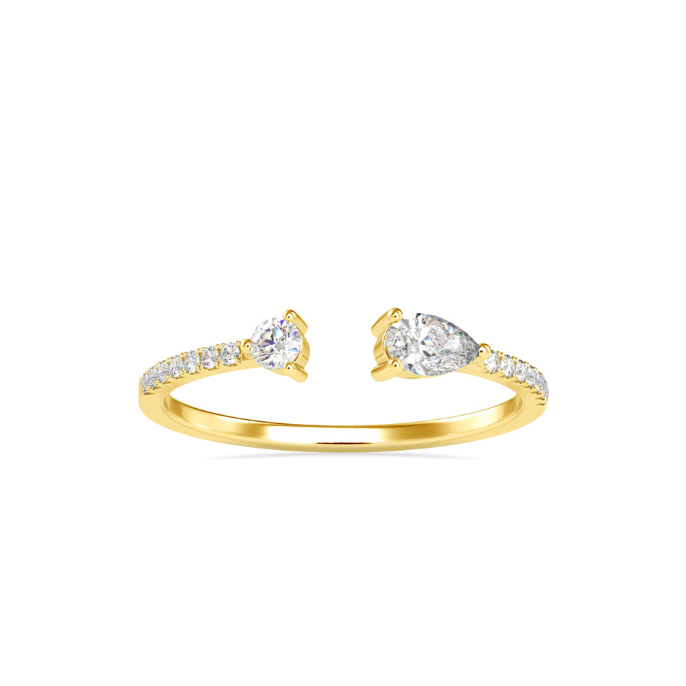 Sleek Shimmery Diamond Ring