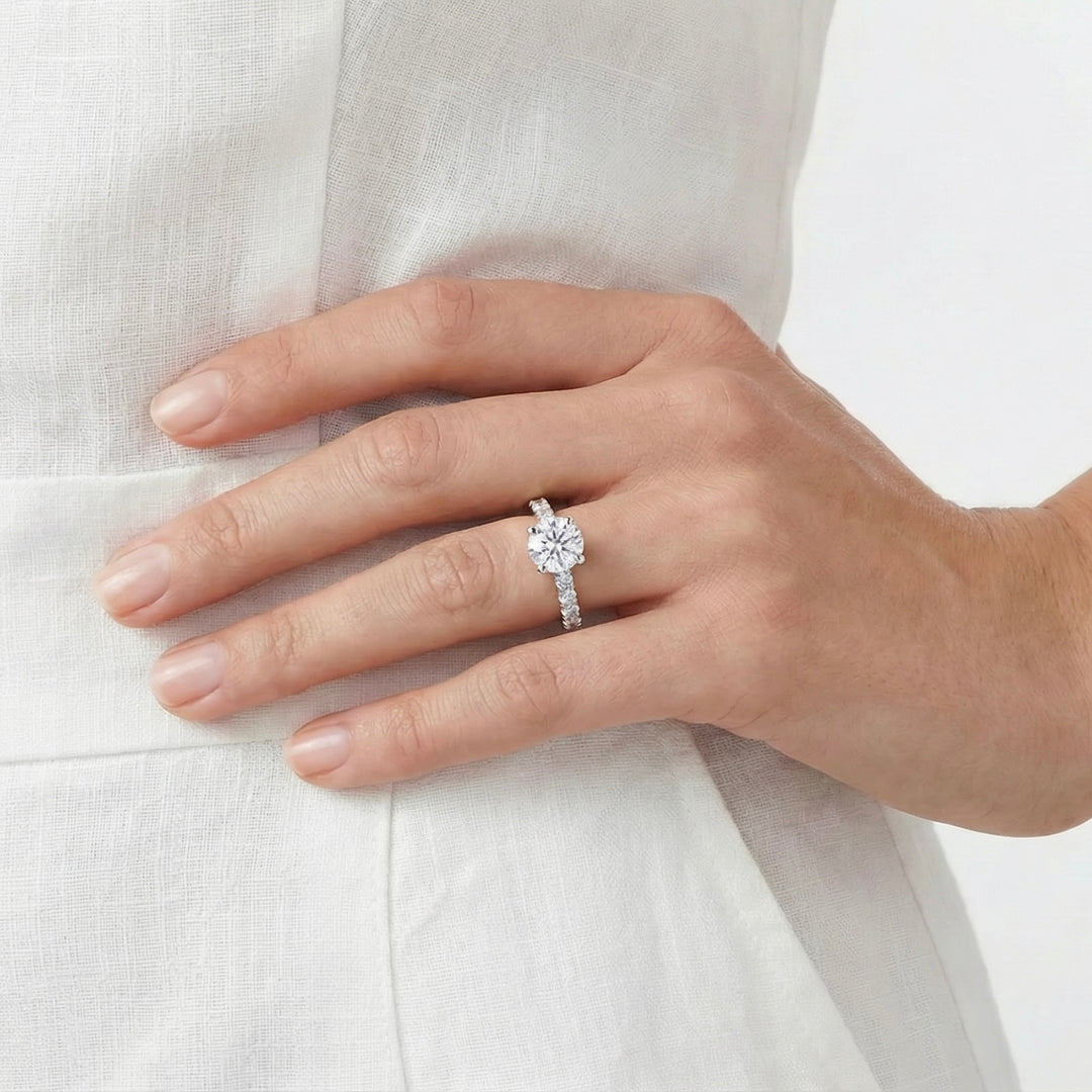 Clear Sparking Circulo Solitaire