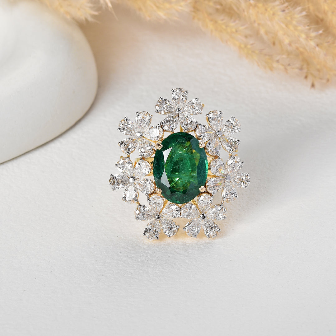 Verdant Glow Lab-Grown Diamond Ring