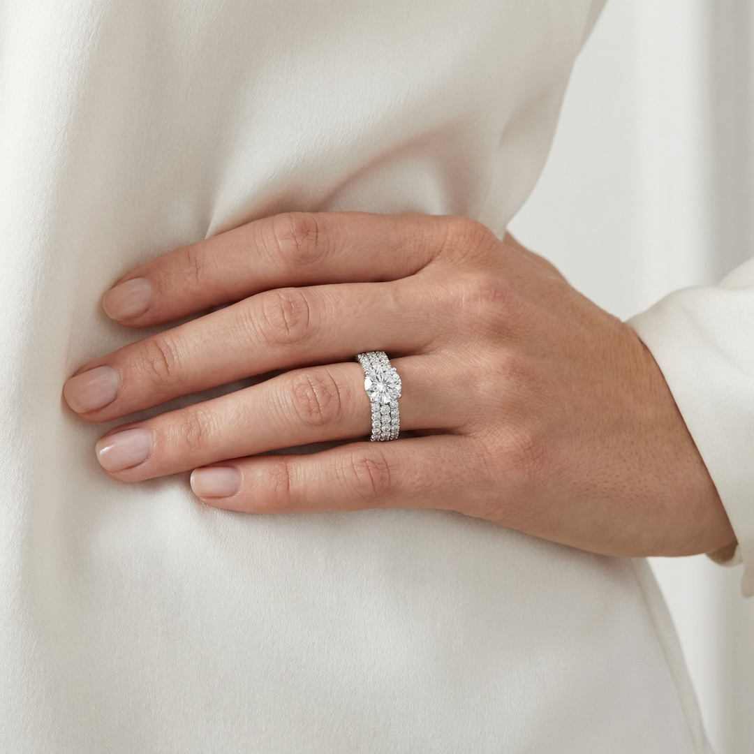 Dazzling diamond solitaire Engagement Ring