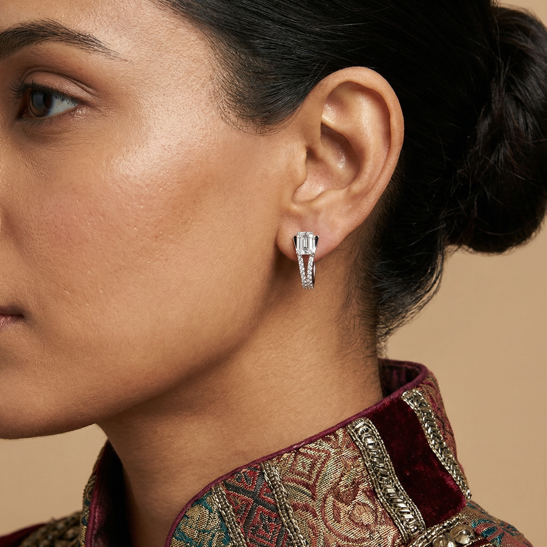 Flaunting Emerald Earclips