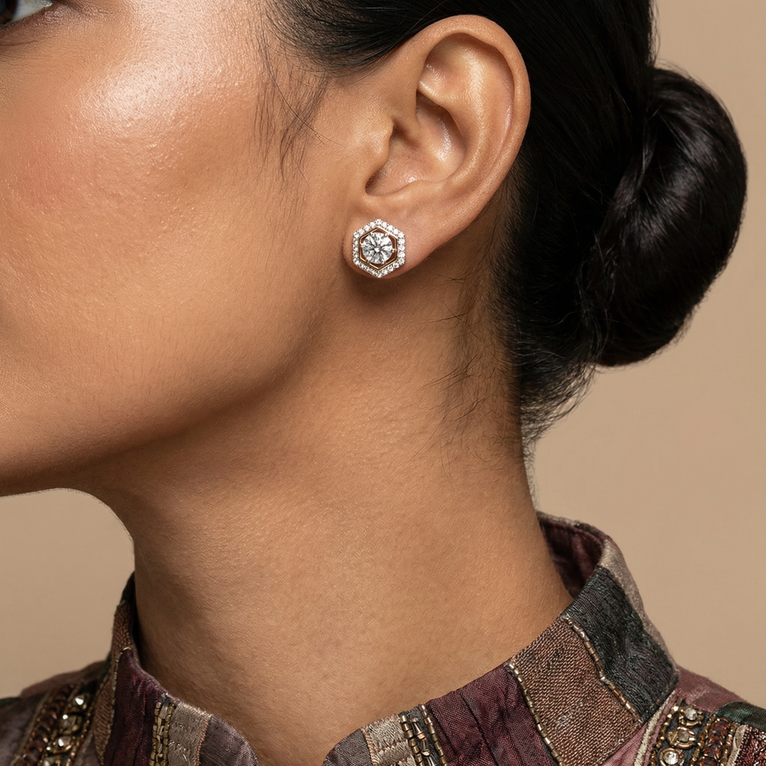 Hexa Halo Solitaire Stud