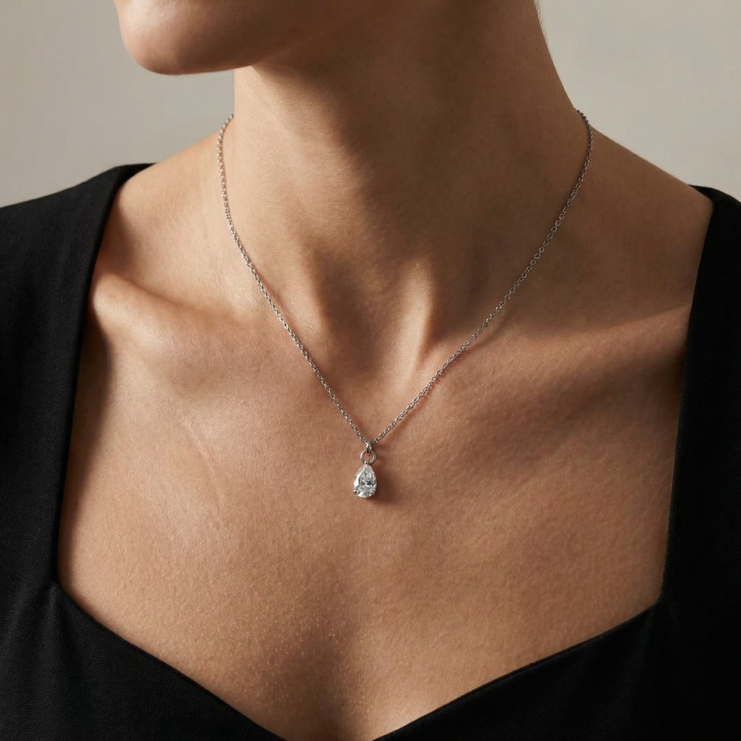 Radiant Poire Necklace