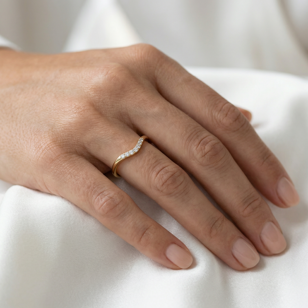 Sleek V Diamond Ring